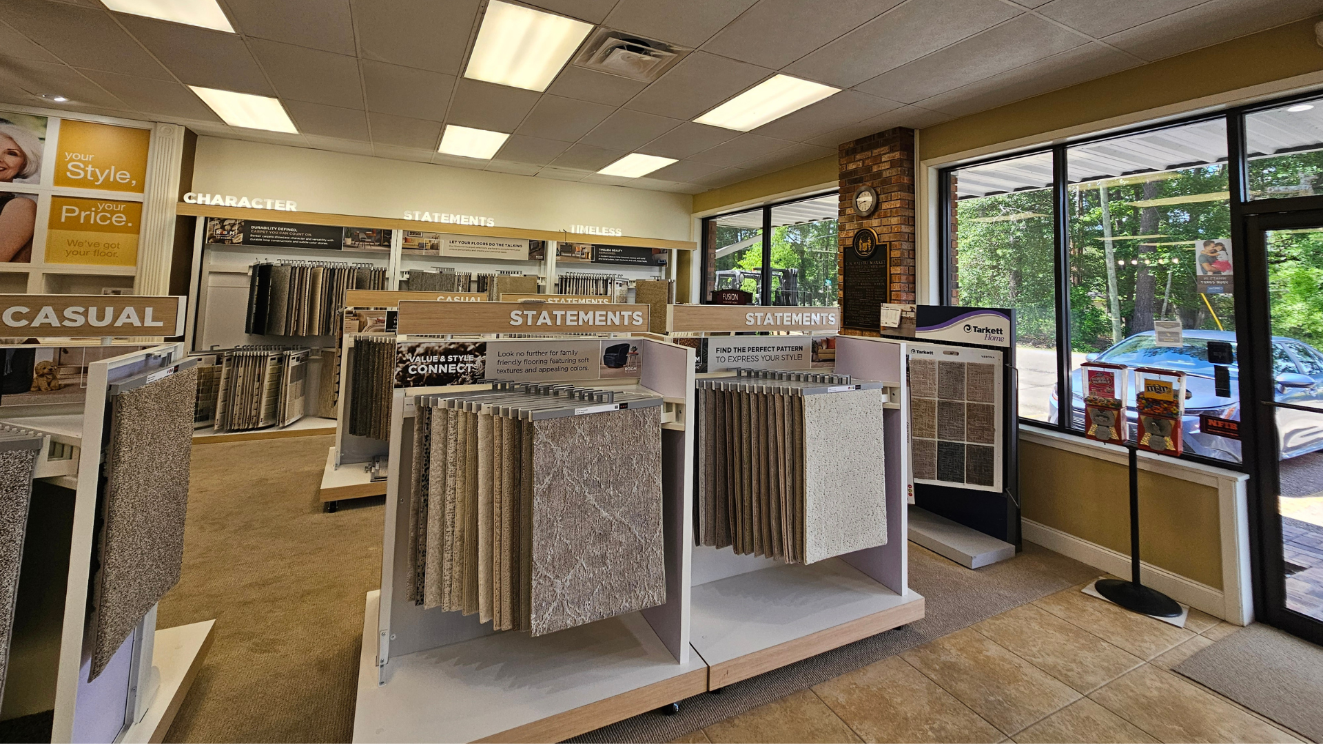 carpet in showroom in Covington, LA